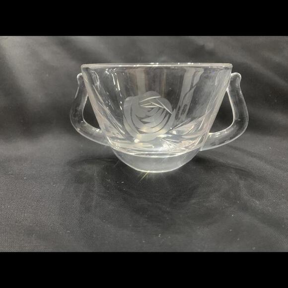 Fostoria Cut Rose Cream and Sugar Set 1951-1973​​​​ - Picture 2 of 4